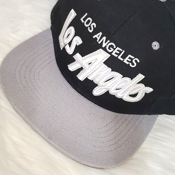 Los Angeles California Flatbill Snapback Black & Gray Mens Hat One Size - Picture 2 of 11